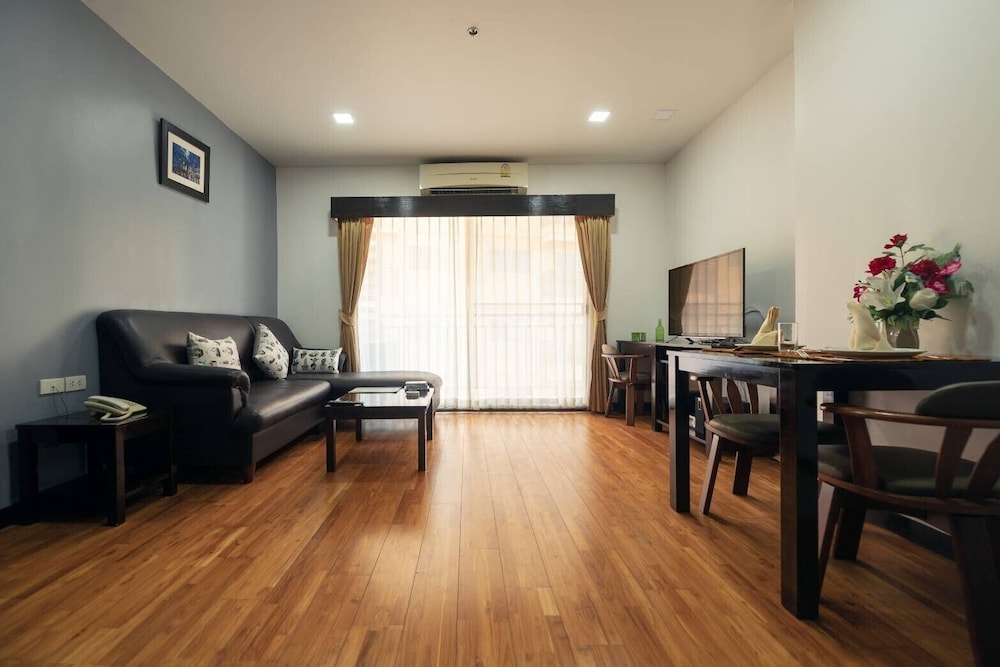1 Bedroom Suite Tower 1 photo 3