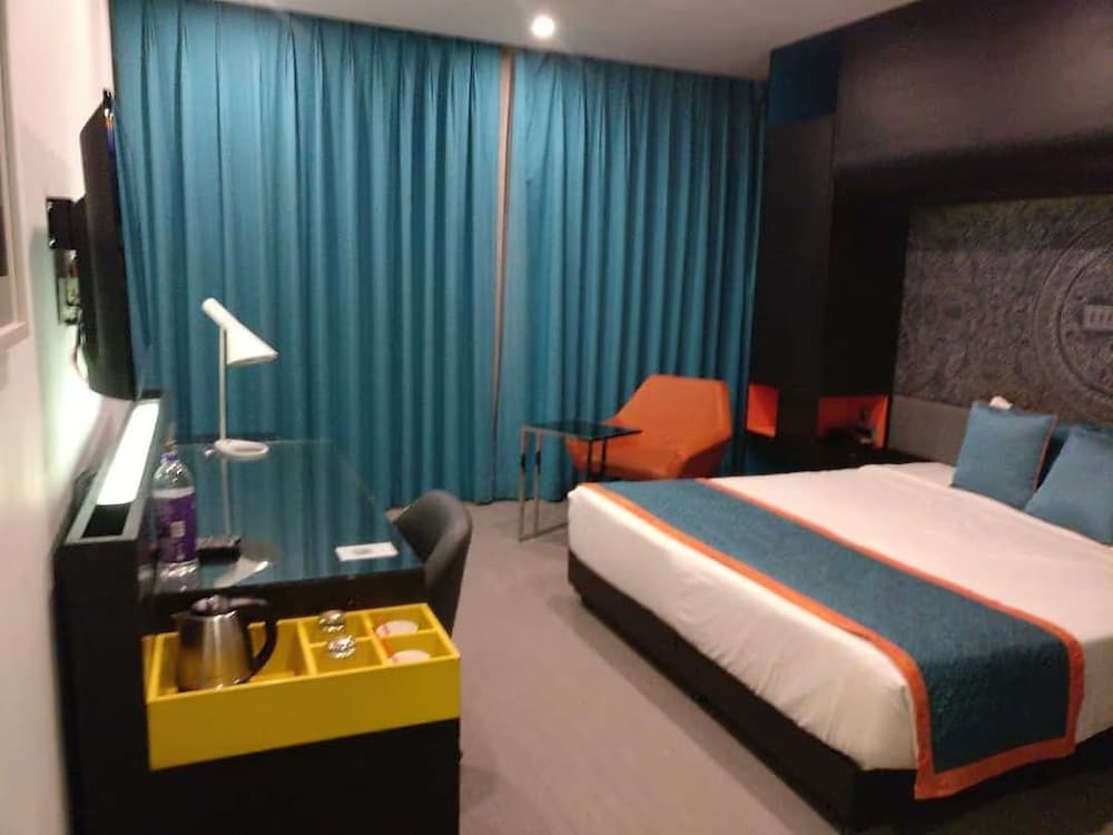 Executive Room photo 1