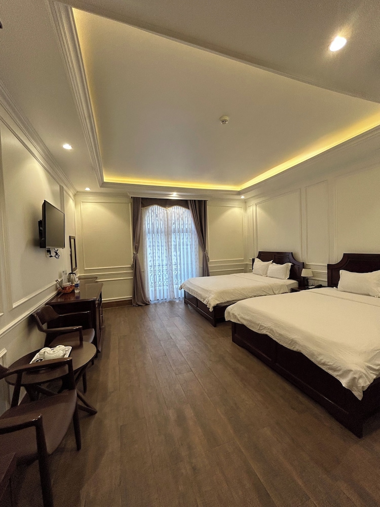Deluxe Quadruple Room photo 1