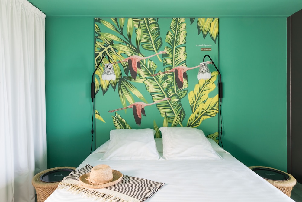 Triple Room, 1 Double Bed, Kitchenette, Garden Area
