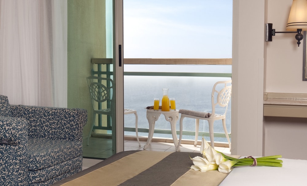Executive Room, Balcony, Sea View photo 2