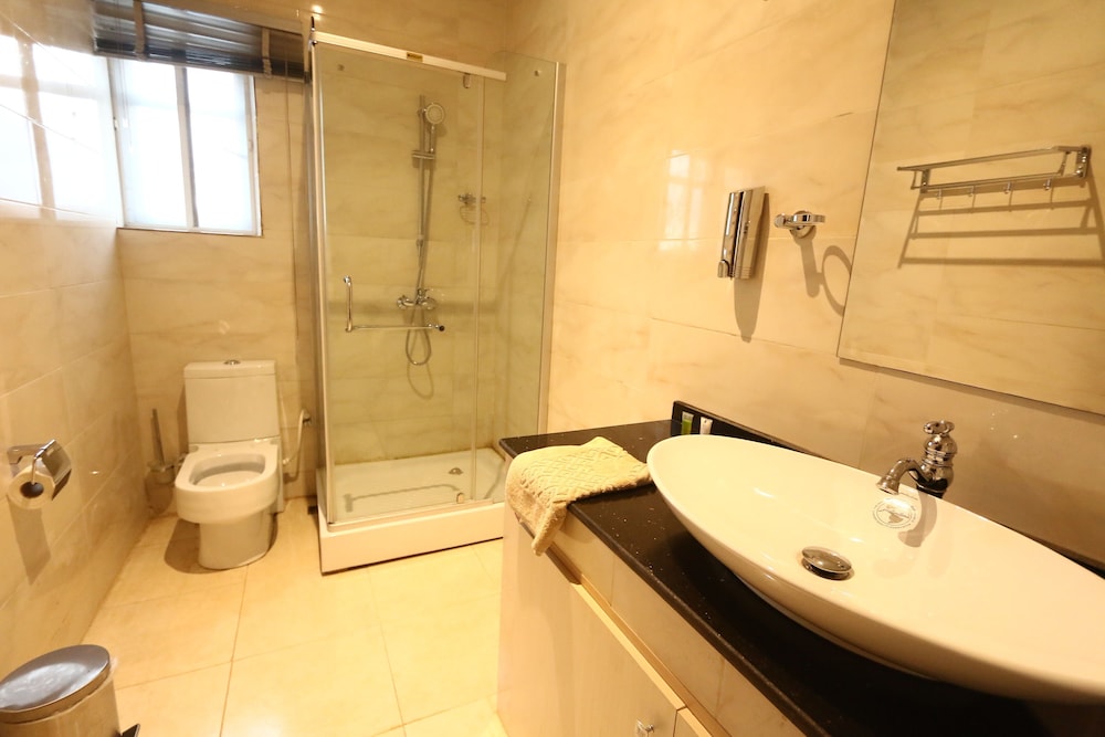 Standard Suite photo 2
