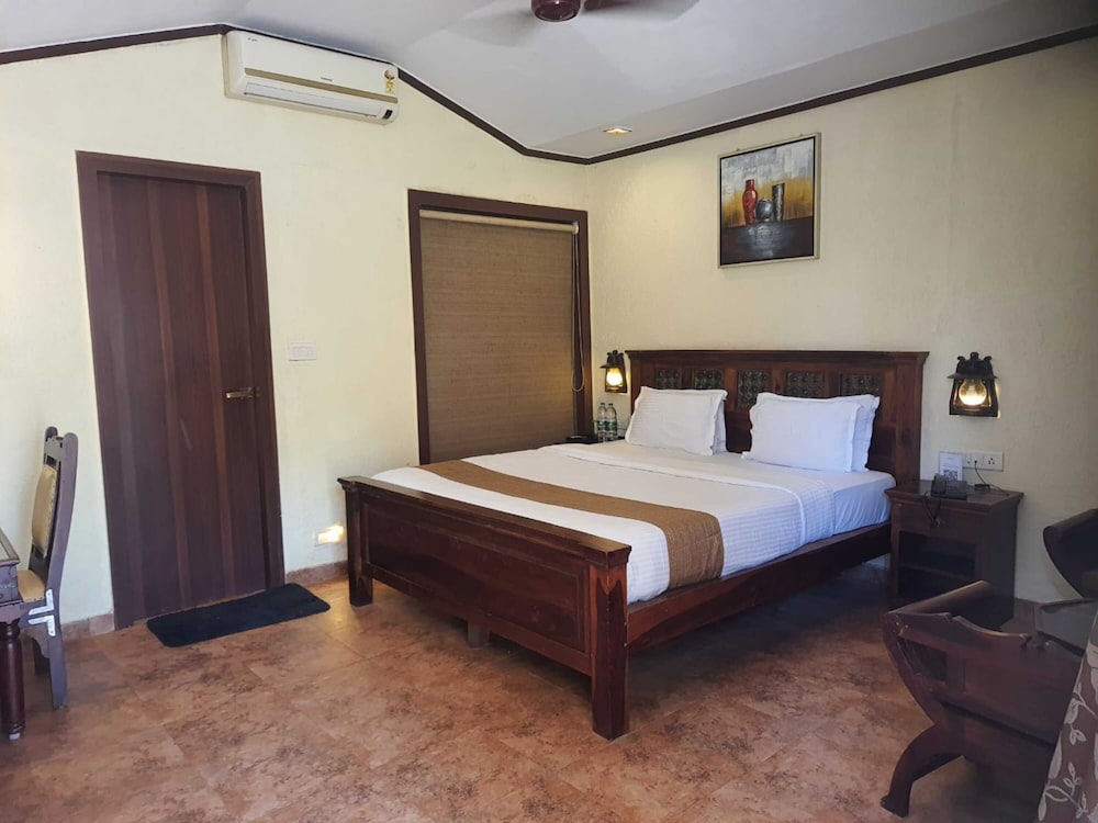 Super Deluxe Room - Photo 9