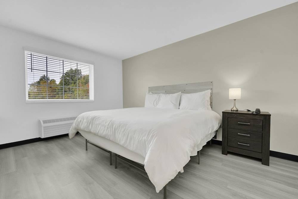 Basic Single Room