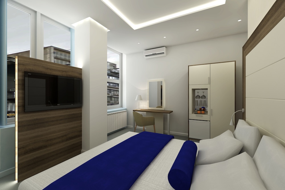 Comfort Double or Twin Room, City View