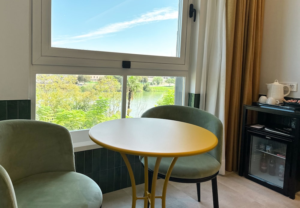 Room New Style River View - Photo 2
