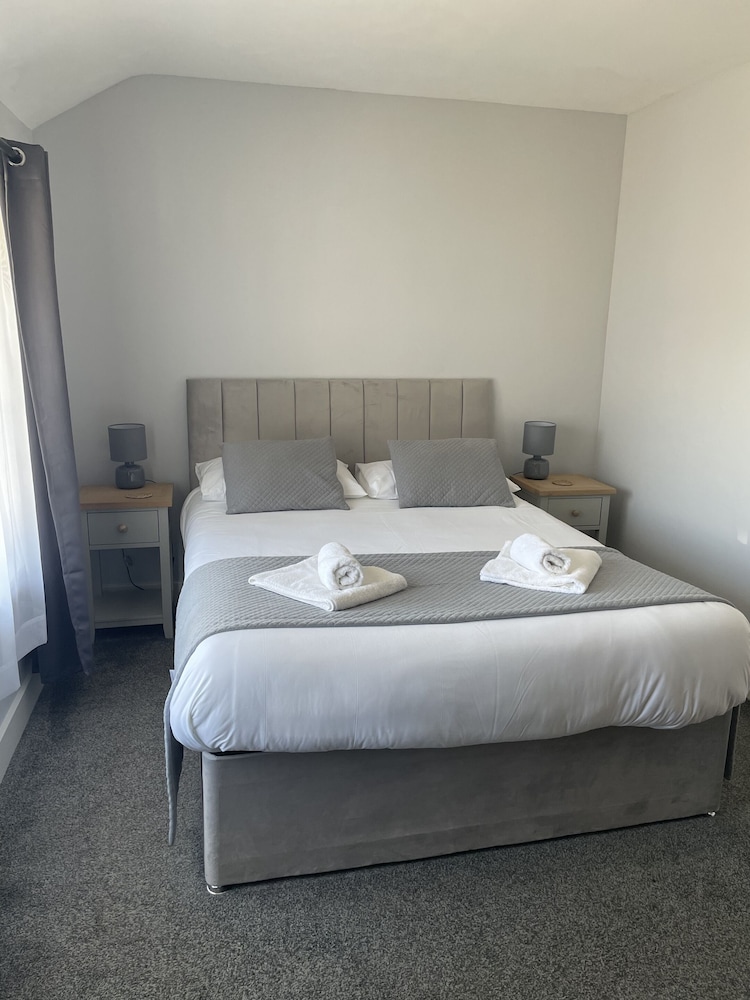 Deluxe Suite, Accessible, Ensuite (Family Room) photo 3