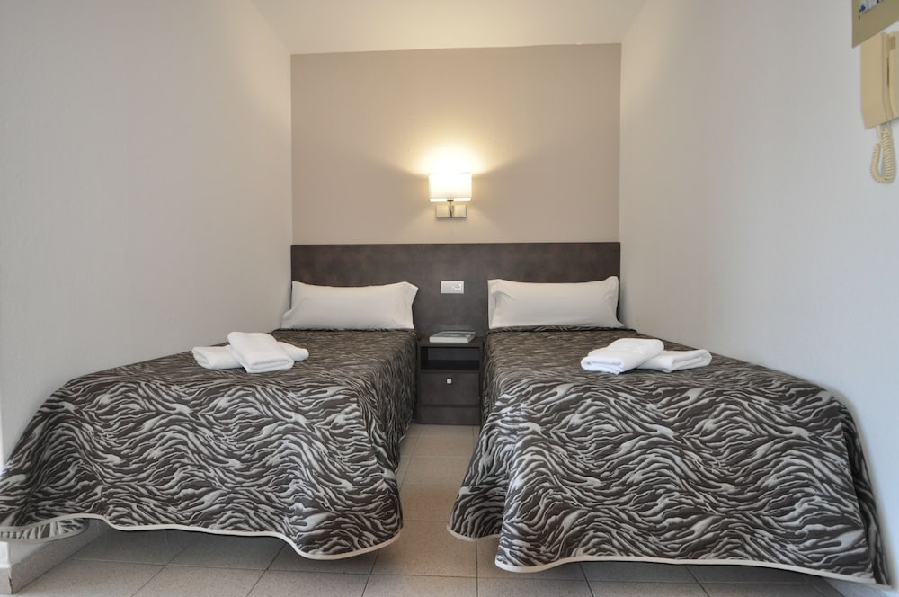 Twin Room photo 2