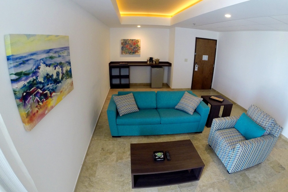 Suite, 2 Queen Beds