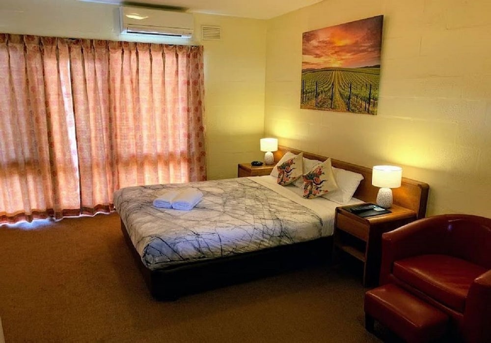 Comfort Room, Multiple Beds photo 2