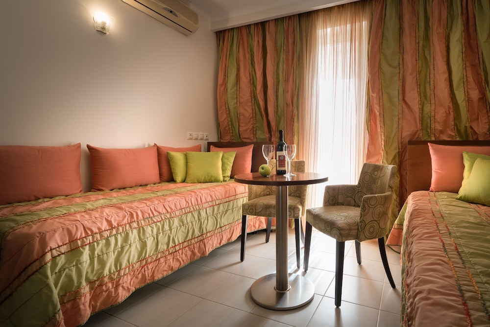 Executive Suite photo 3