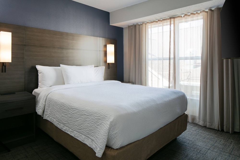 Suite, 1 Double Bed photo 2
