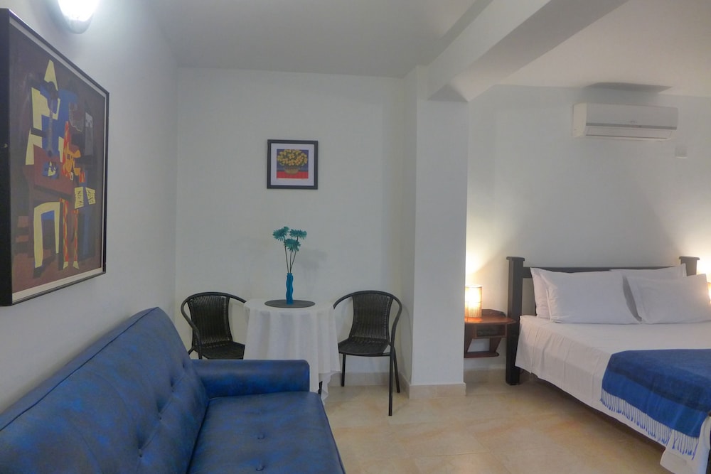 Standard Suite