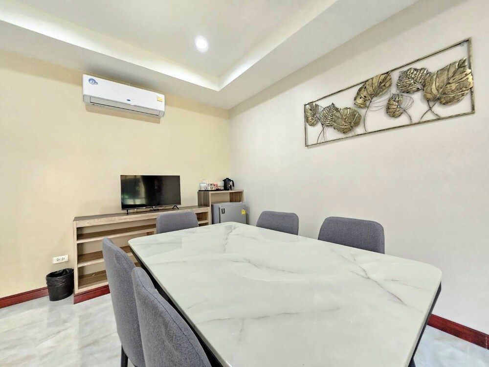 Suite, Garden View - Photo 5