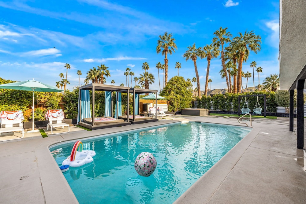 The Ritz - Luxury Home With Pool Speakeasy Bar, Billede 45