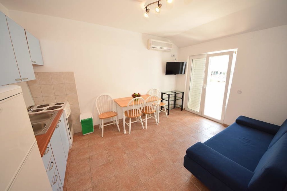 Basic Apartment, 1 Bedroom photo 1