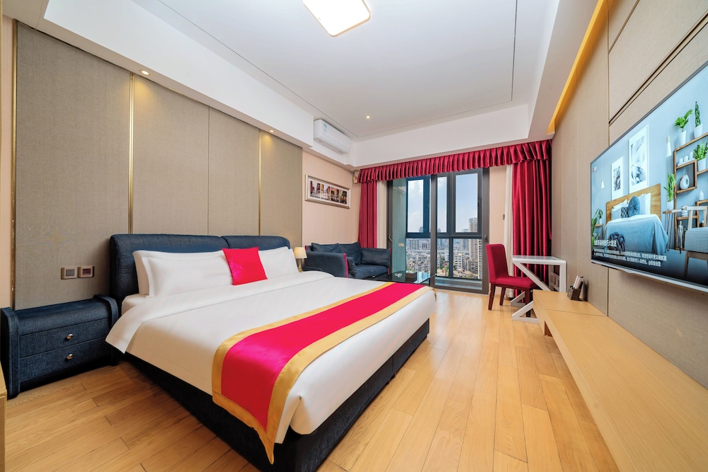 Superior Double Room, 1 Queen Bed, Balcony, Garden View