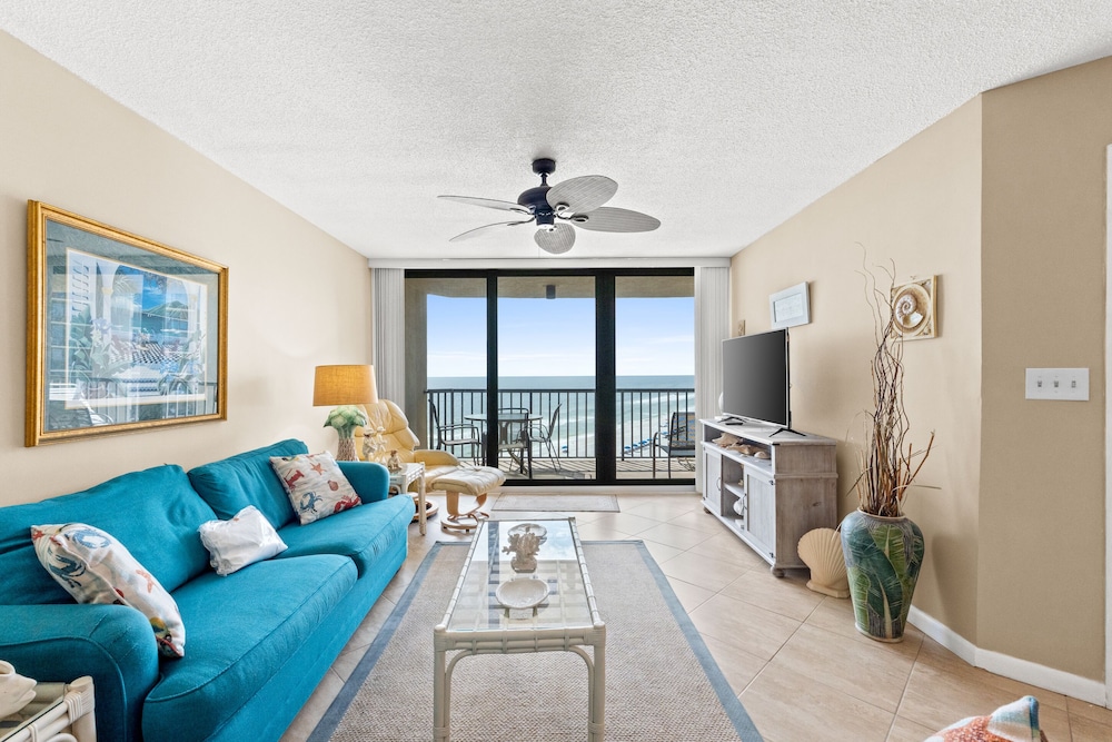 Condo, 2 Bedrooms, Ocean View (807B)