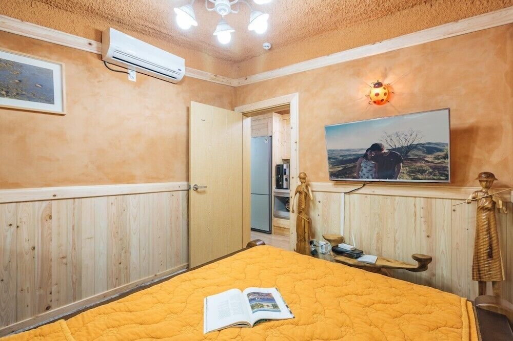 Room (Special 301) - Photo 9