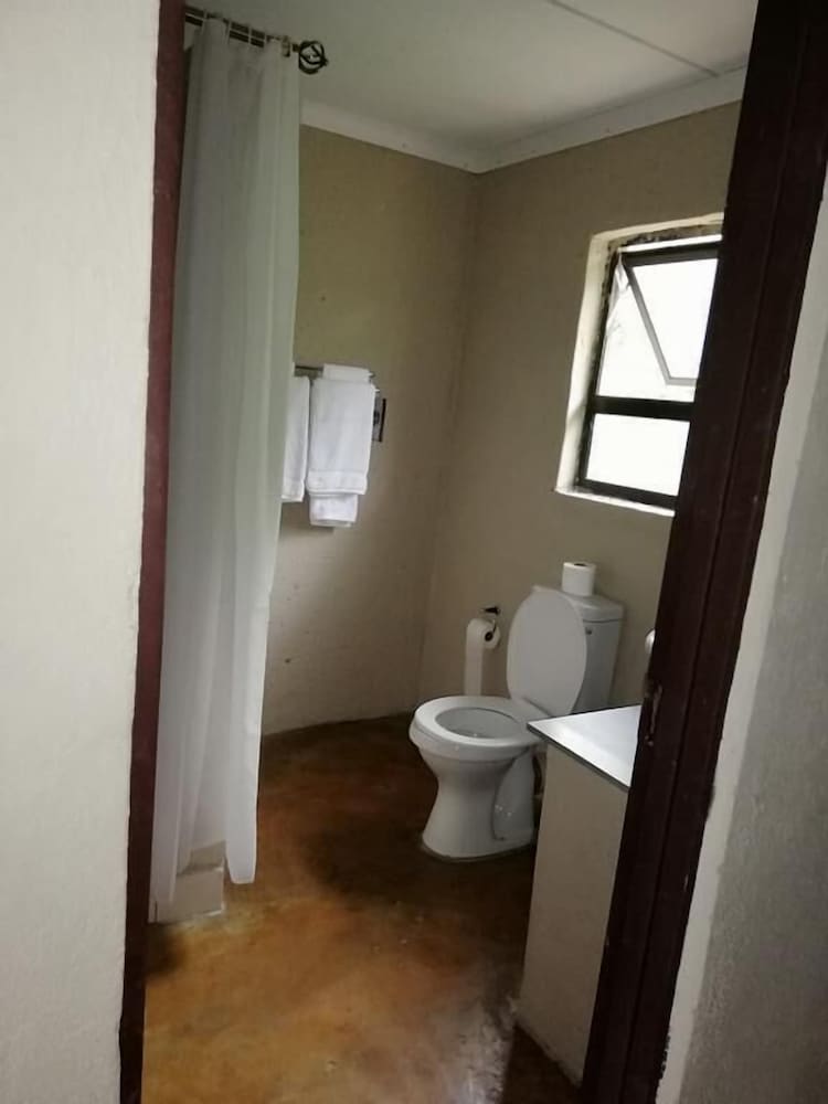 Deluxe Twin Room - Photo 6