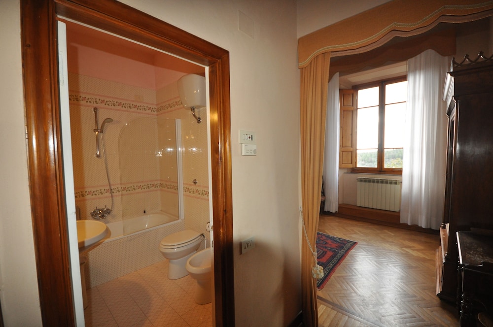 Superior Double Room - Photo 3