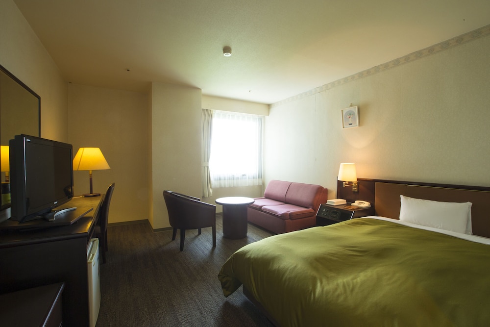 Standard Semi-Double Room, Smoking, Golf View photo 2
