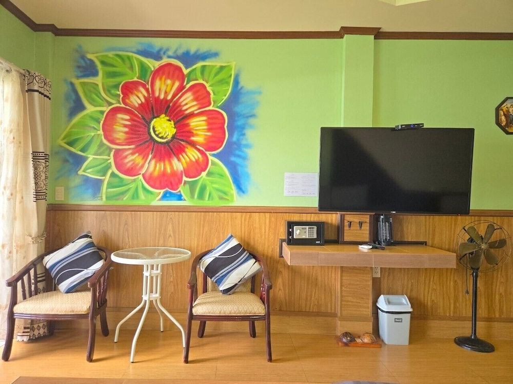Deluxe Room with River view - Photo 4