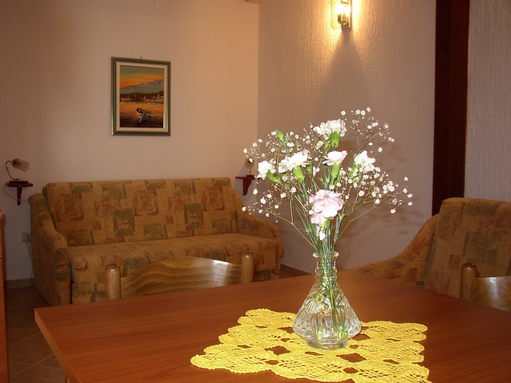 Studio (Luca - with nice courtyard - SA3(3)) photo 3