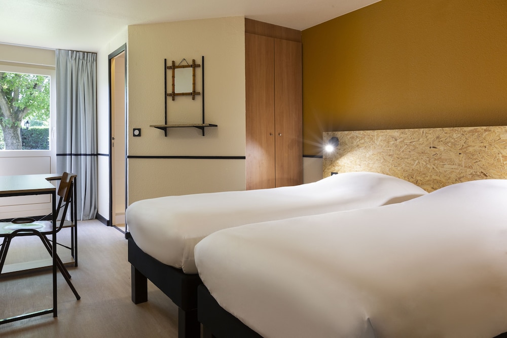 Room, 2 Twin Beds (Pop) - Photo 2