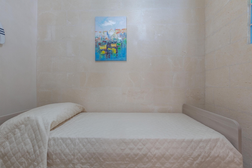 Villa photo 1