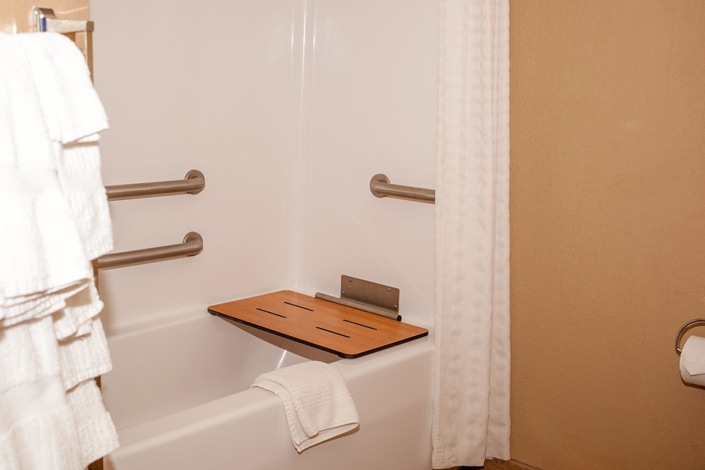 Studio Suite, 2 Double Beds (Full Kitchen) photo 2