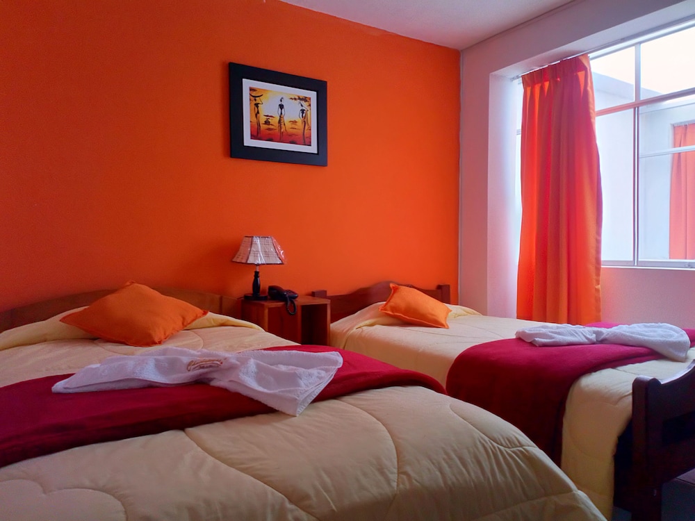 Classic Room, Multiple Beds photo 3
