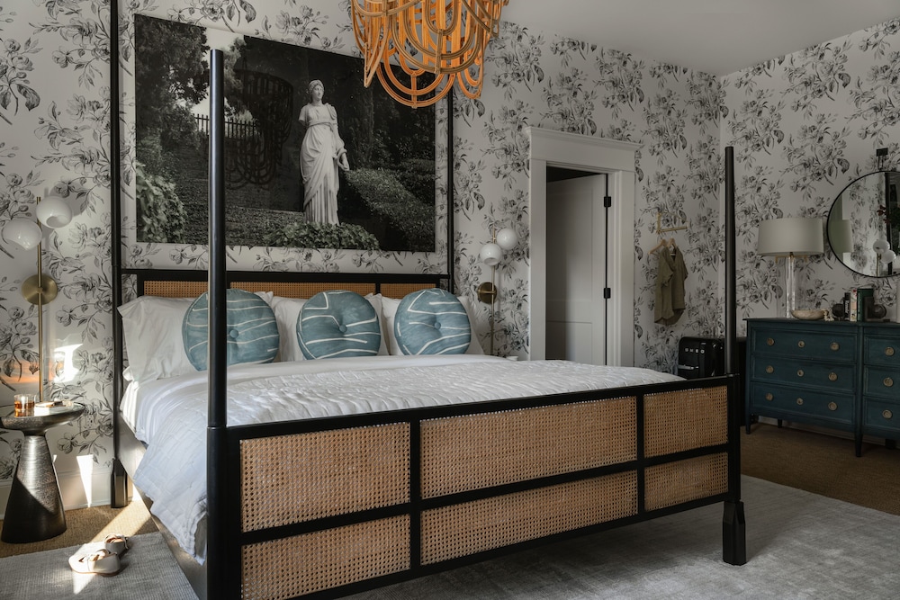 Luxury Single Room (Juliette Suite) photo 1