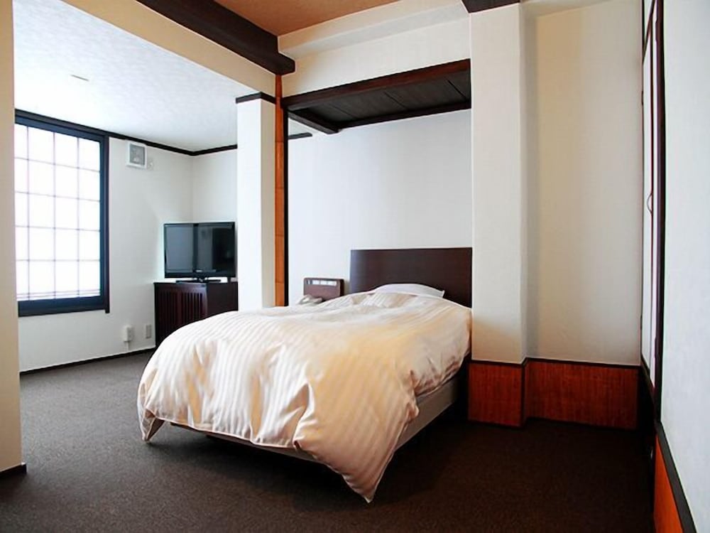 Semi Double Room photo 3