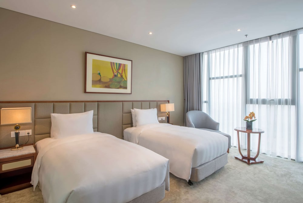 Premier Room, 2 Twin Beds, Smoking