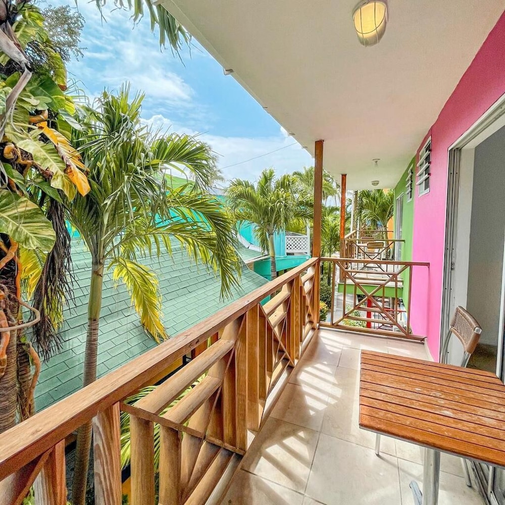 Double Room, 1 Double Bed, Balcony photo 2