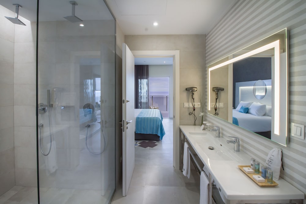 Suite, Kitchen, Sea view (2 adults + 3 children), Terrace