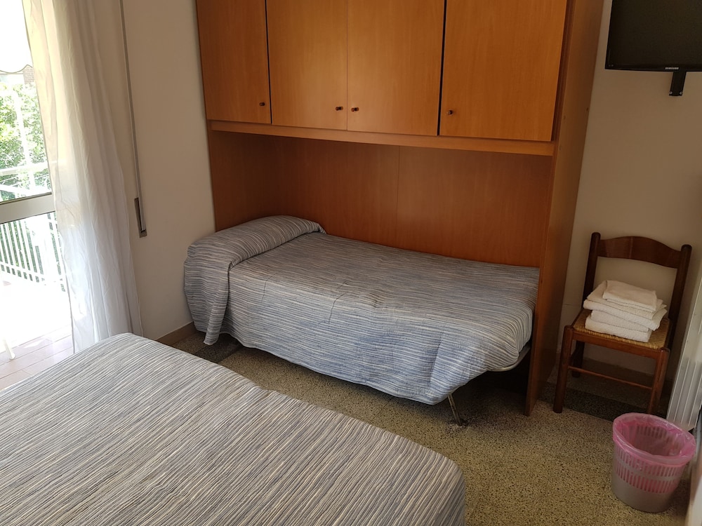 Triple Room, Multiple Beds, Balcony