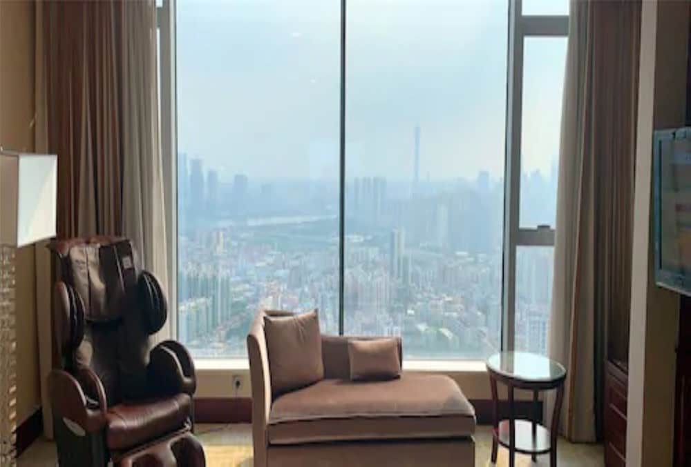 Deluxe Suite - Photo 4