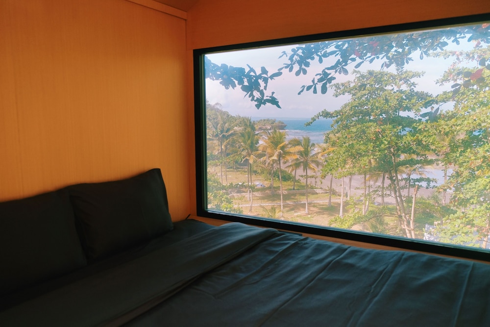 Deluxe Cabin photo 3