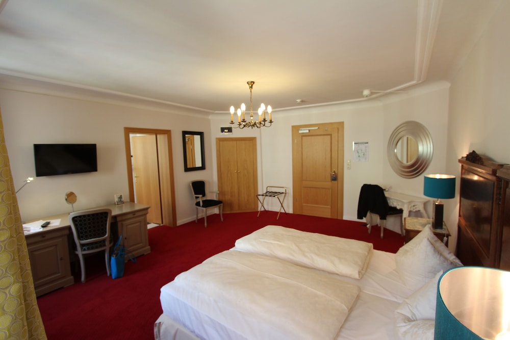 Comfort Double Room, 2 Twin Beds - Photo 12
