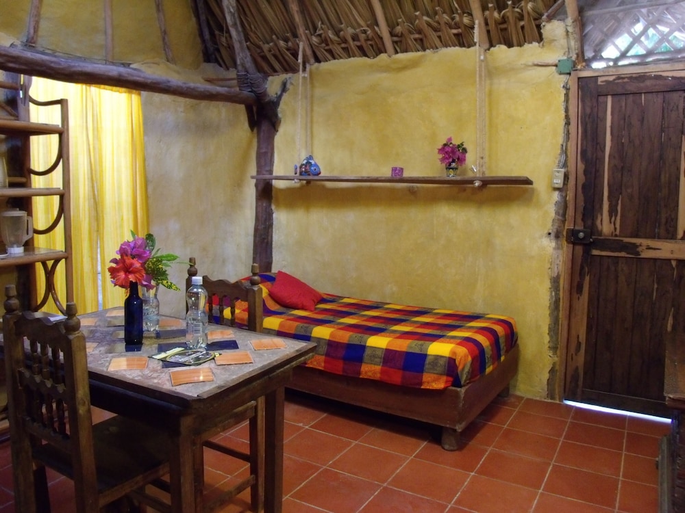 Standard Bungalow, Kitchenette (8)