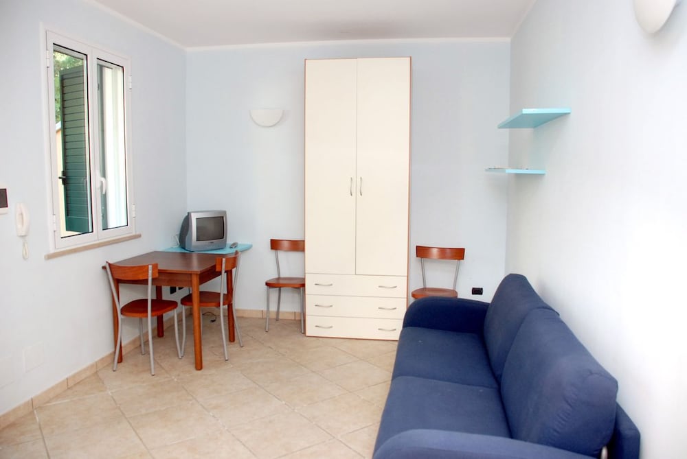 Basic Studio, Sea View photo 1