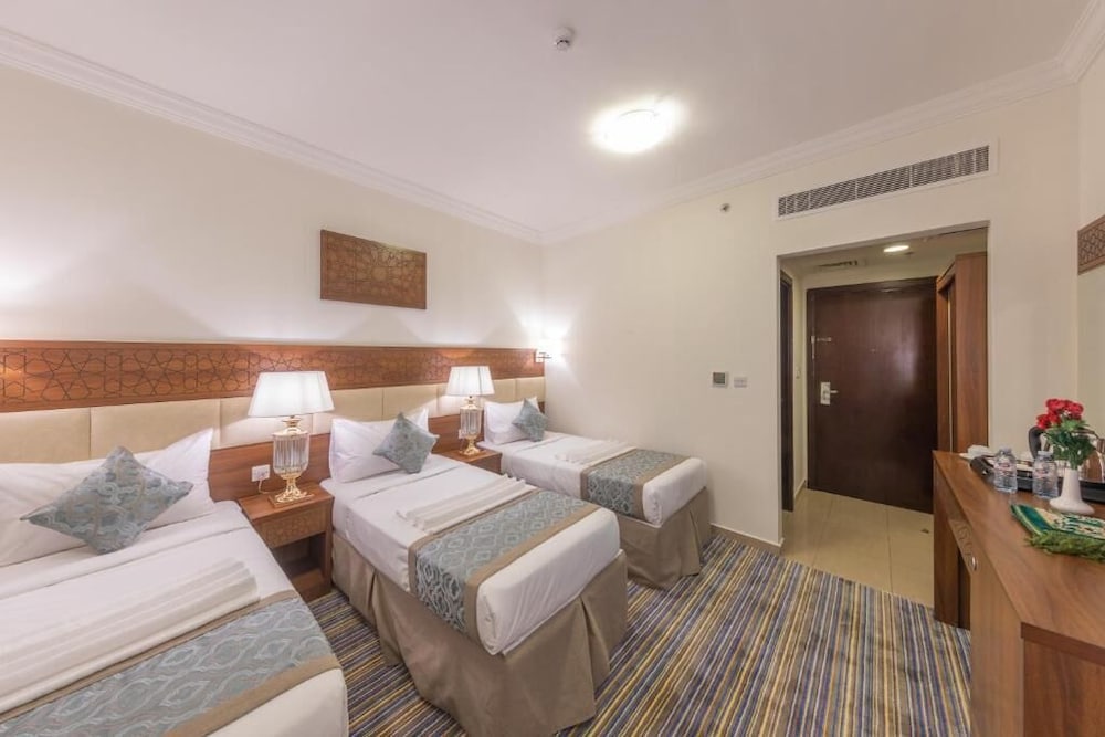 Basic Triple Room - Photo 2