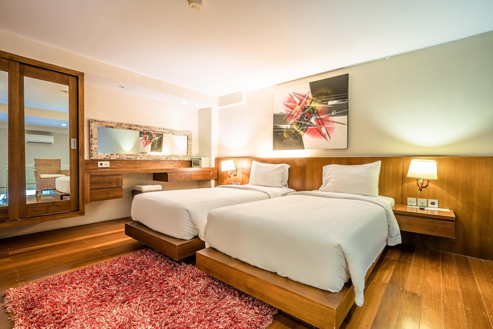 Suite, Garden View photo 1