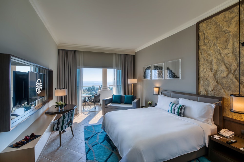 Suite, Balcony, Ocean View photo 2