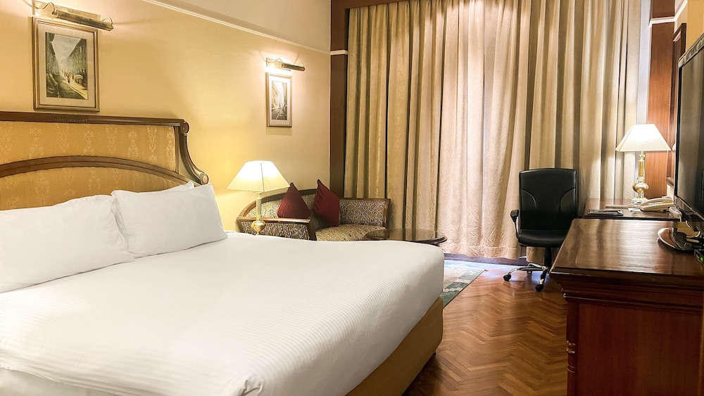 Premium Room - Photo 13