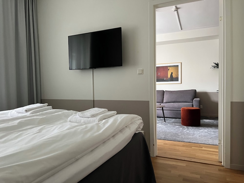 Superior Suite, City View