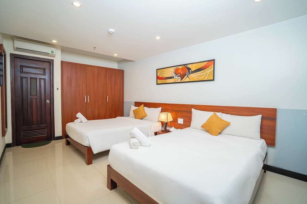 Superior Quadruple Room photo 3