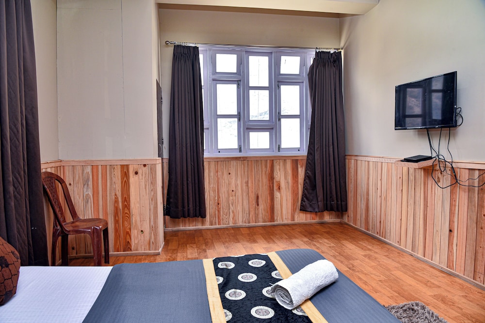 Super Deluxe Room - Photo 11